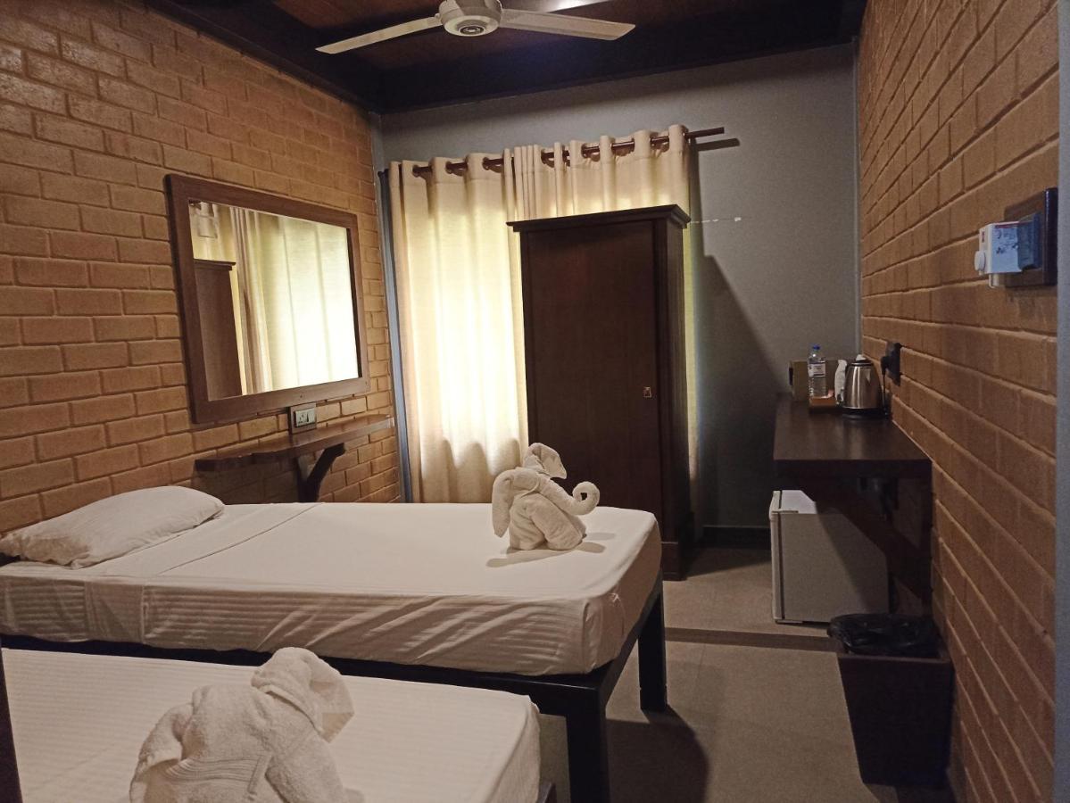 Kaveri Resort Sigirîya Extérieur photo