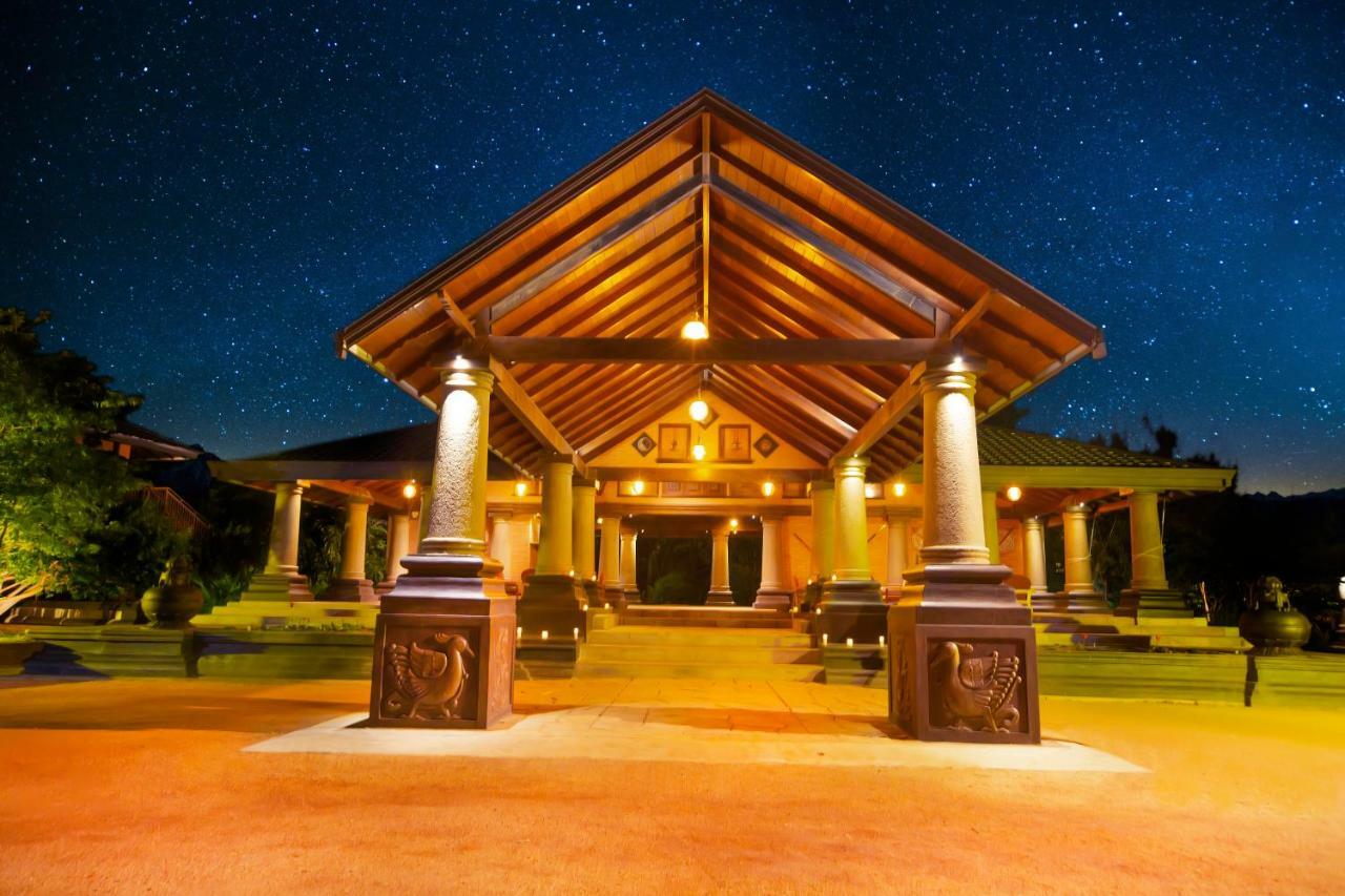 Kaveri Resort Sigirîya Extérieur photo